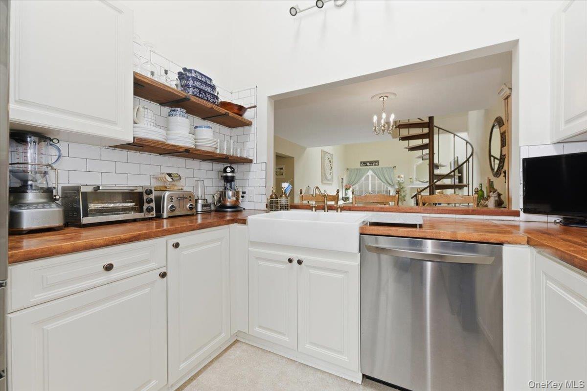 15 Steven Drive # 4, Ossining, NY 10562