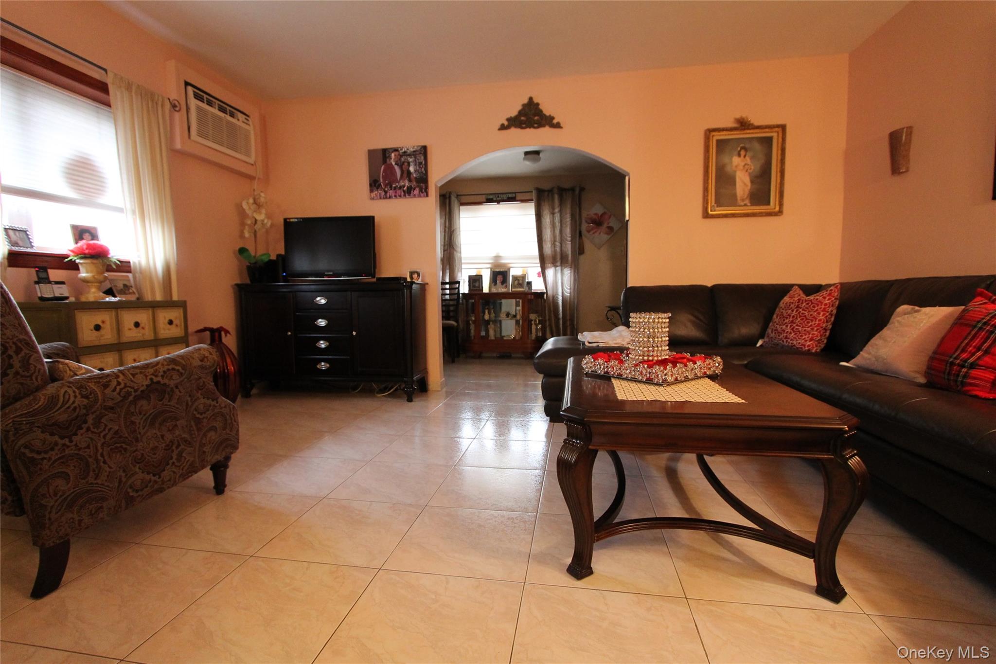 66-41 Gray Street, Middle Village, NY 11379