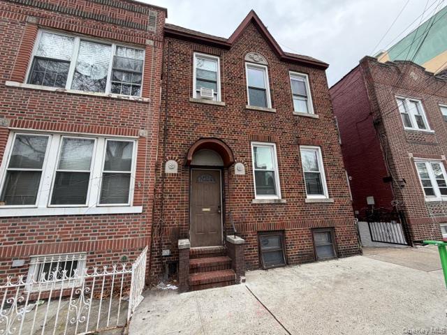 1826 Edison Avenue, Bronx, NY 10461