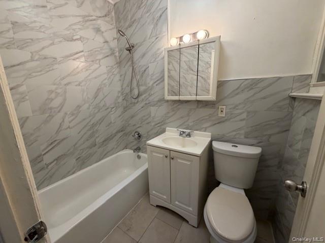 1826 Edison Avenue, Bronx, NY 10461