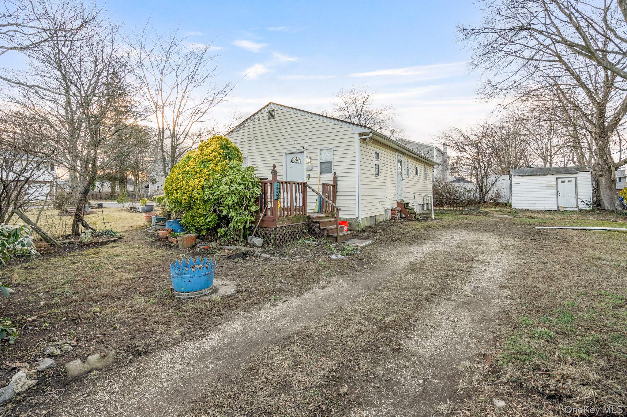 79 Centerwood Street, West Babylon, NY 11704