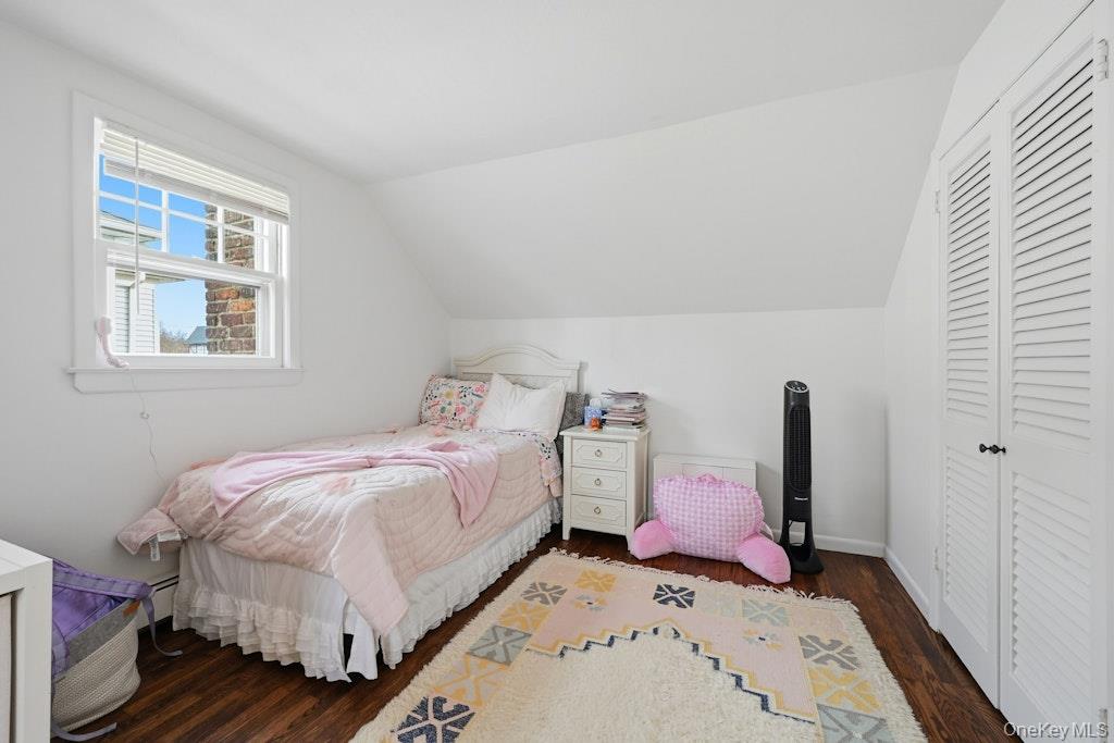 15 School Street, Port Washington, NY 11050