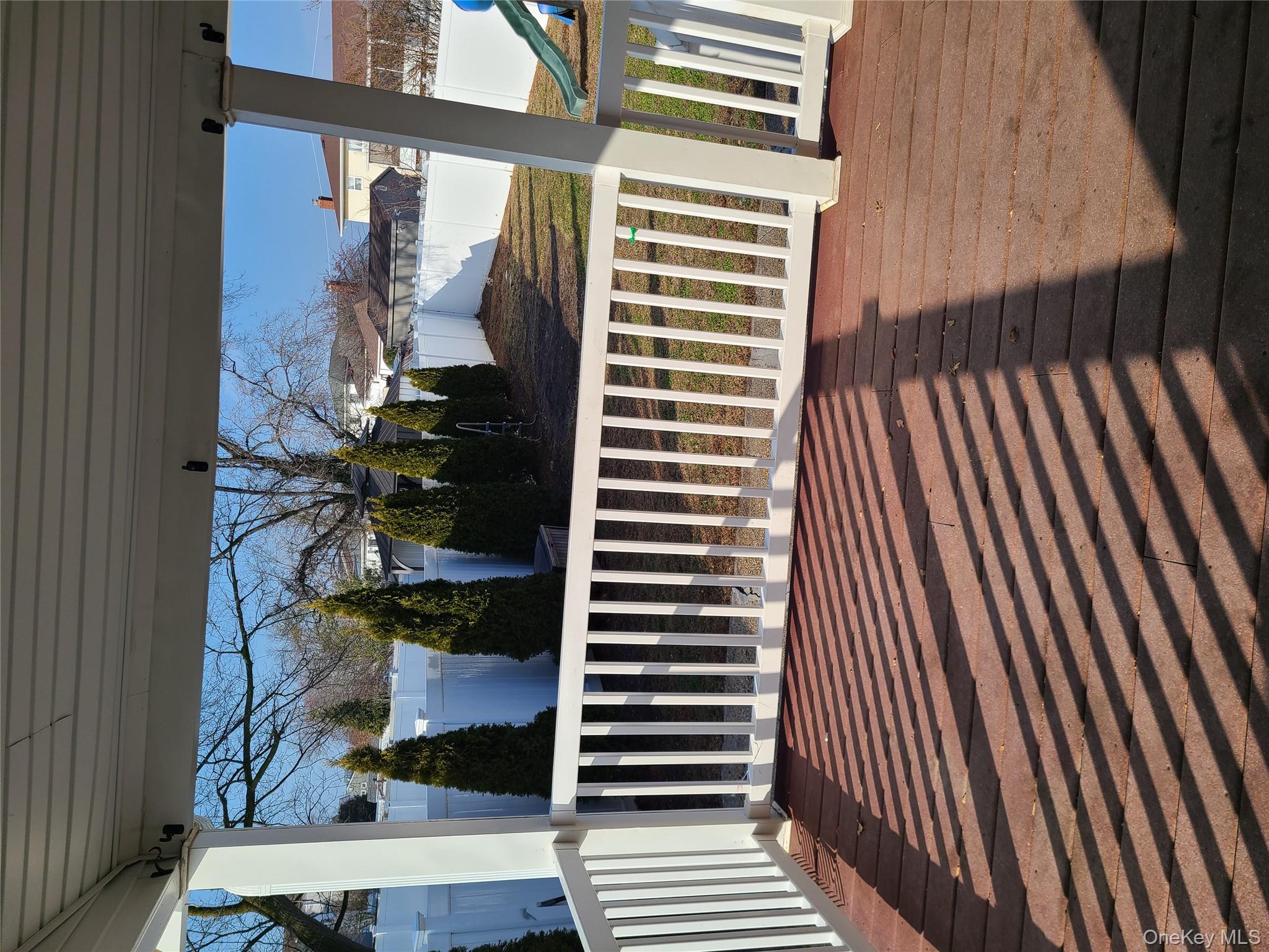 50 Ann Drive E, Freeport, NY 11520