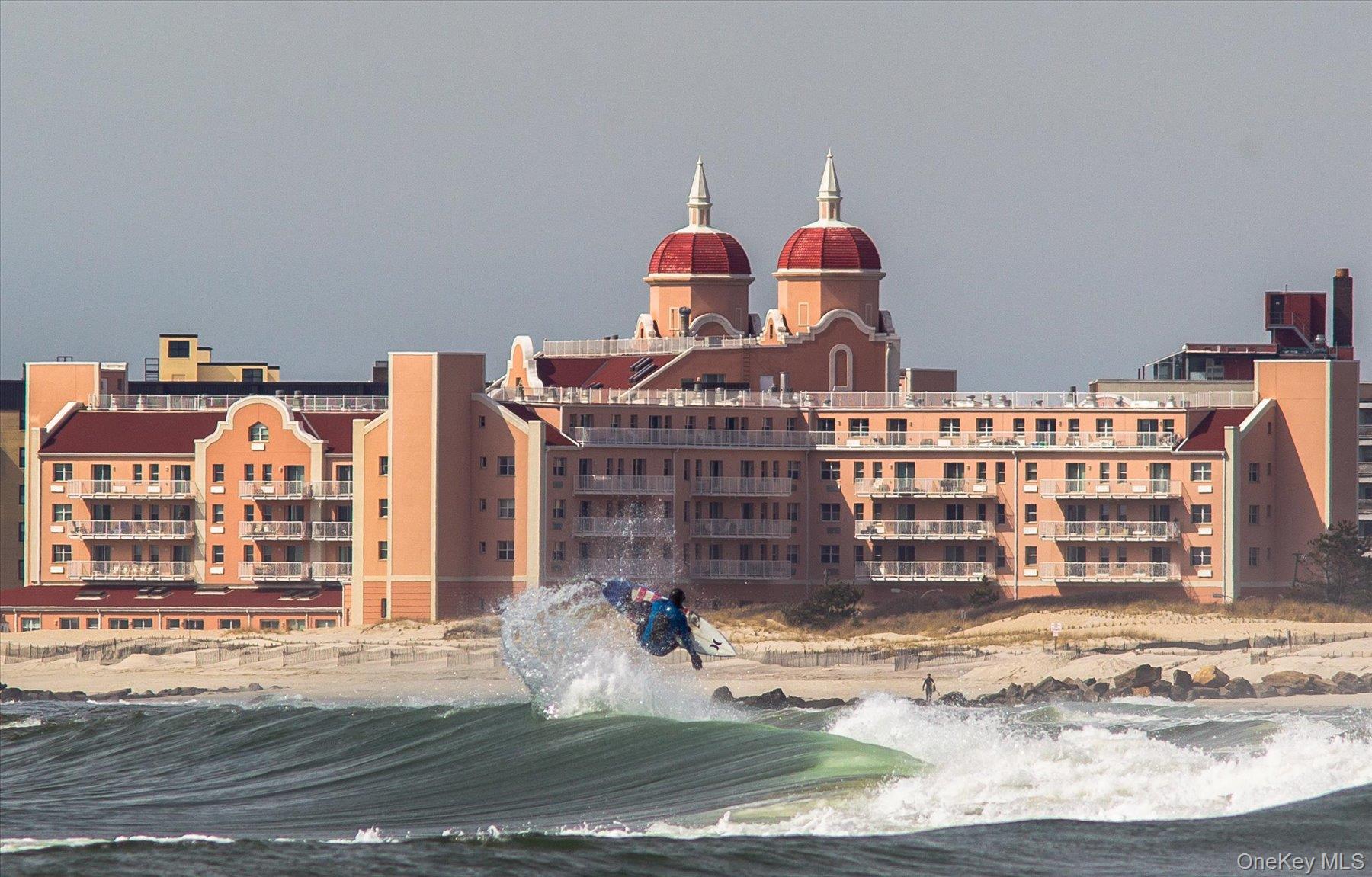 2 Richmond Road # 4A, Lido Beach, NY 11561