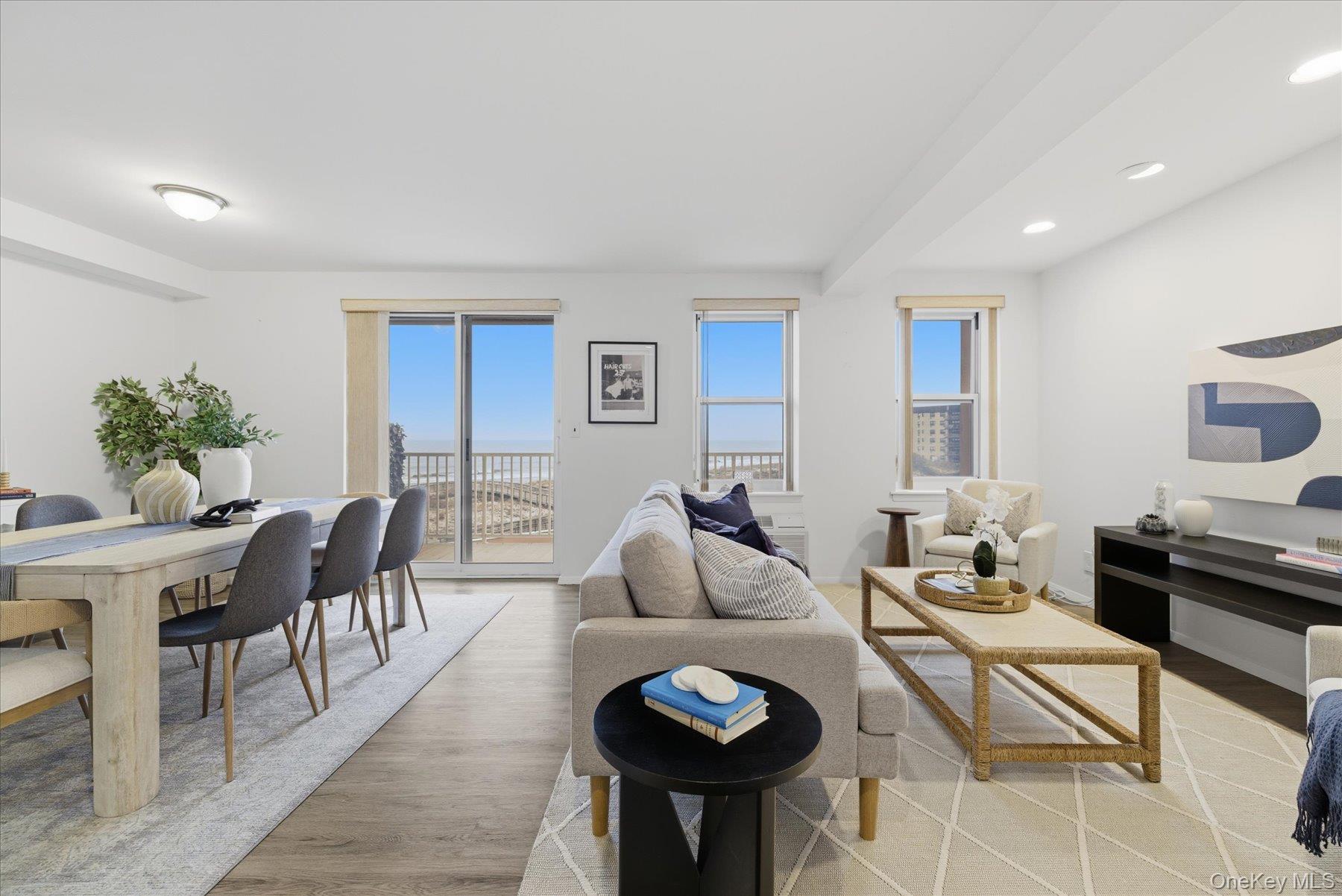 2 Richmond Road # 4A, Lido Beach, NY 11561