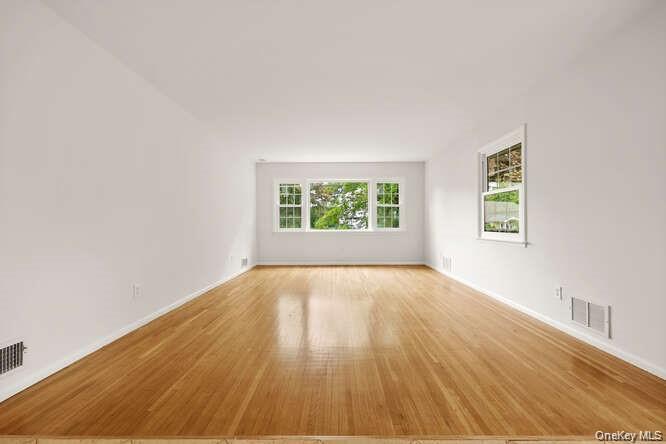 93 Seton Drive, New Rochelle, NY 10804