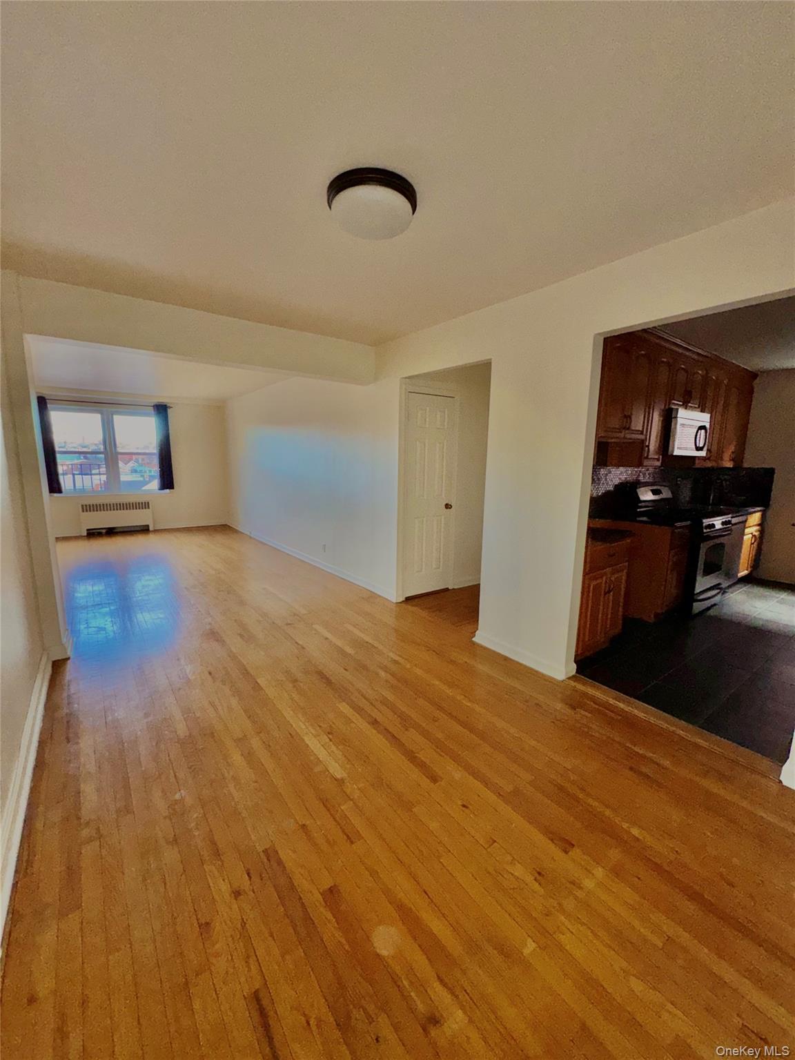 2090 Barnes Avenue # 3G, Bronx, NY 10462