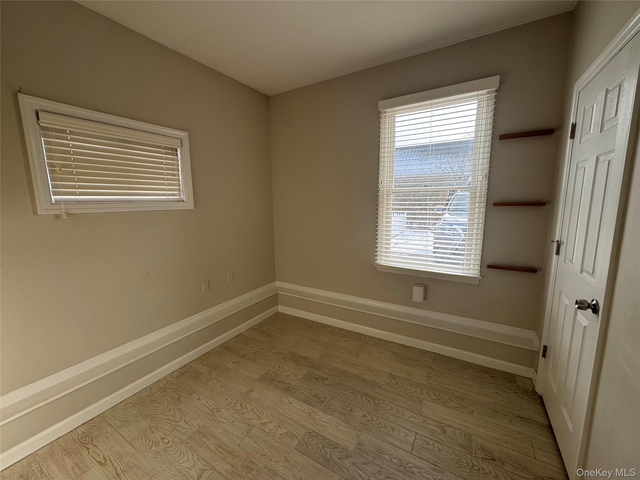 25 Gardners Lane # A, Hampton Bays, NY 11946