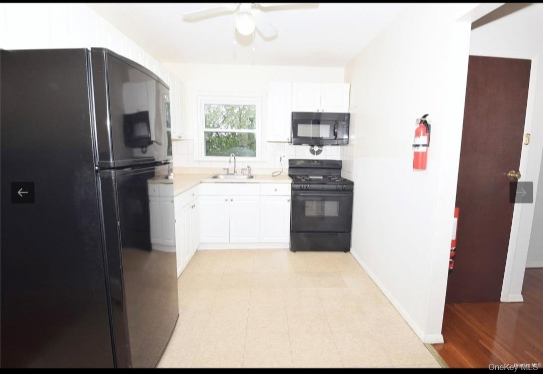 226 Hopper Street # B, Westbury, NY 11590