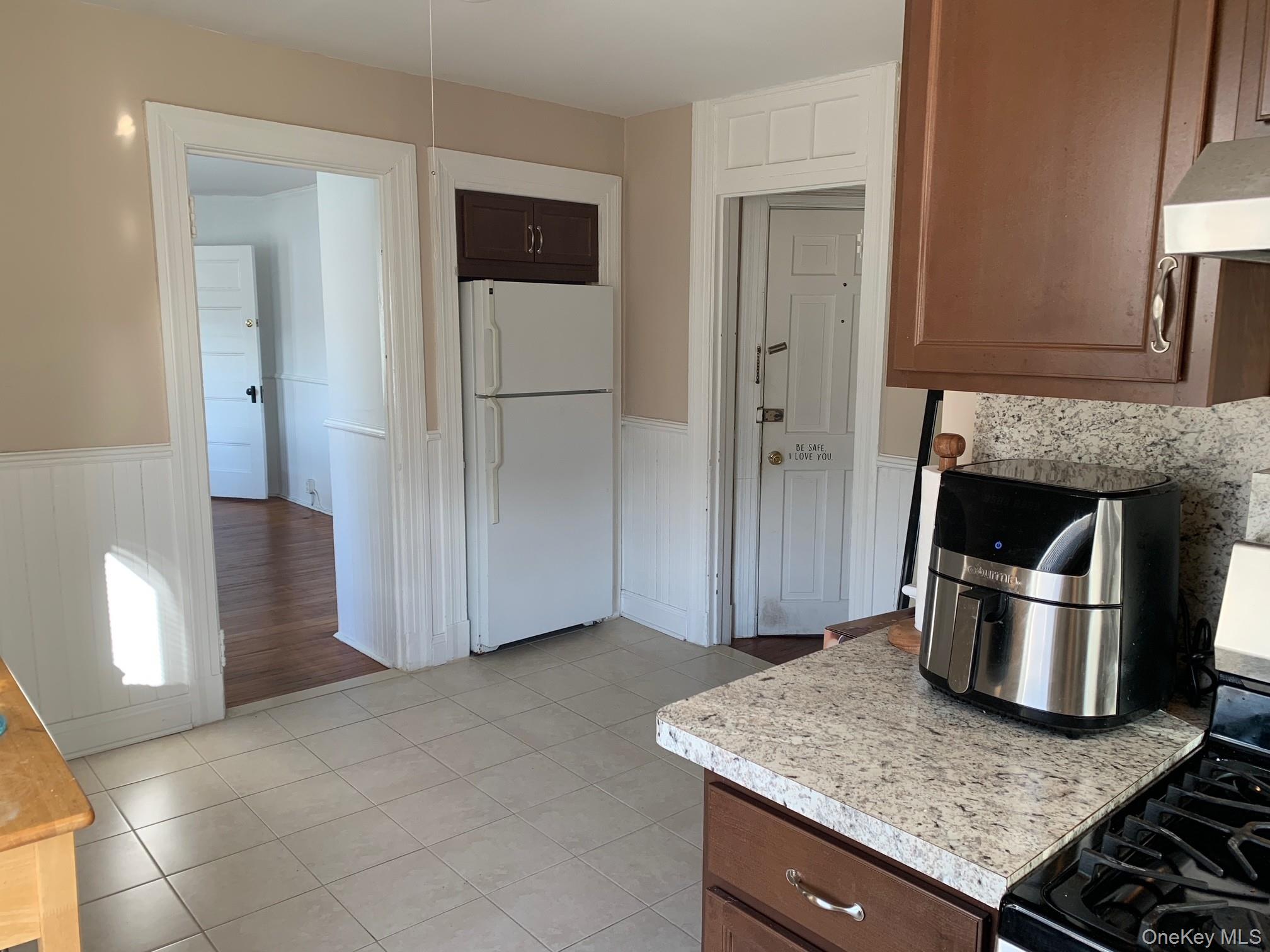 253 Sea Cliff Avenue # 1, Sea Cliff, NY 11579