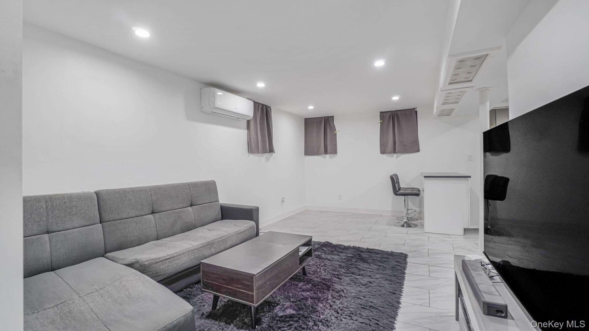 1659 Decatur Street, Ridgewood, NY 11385