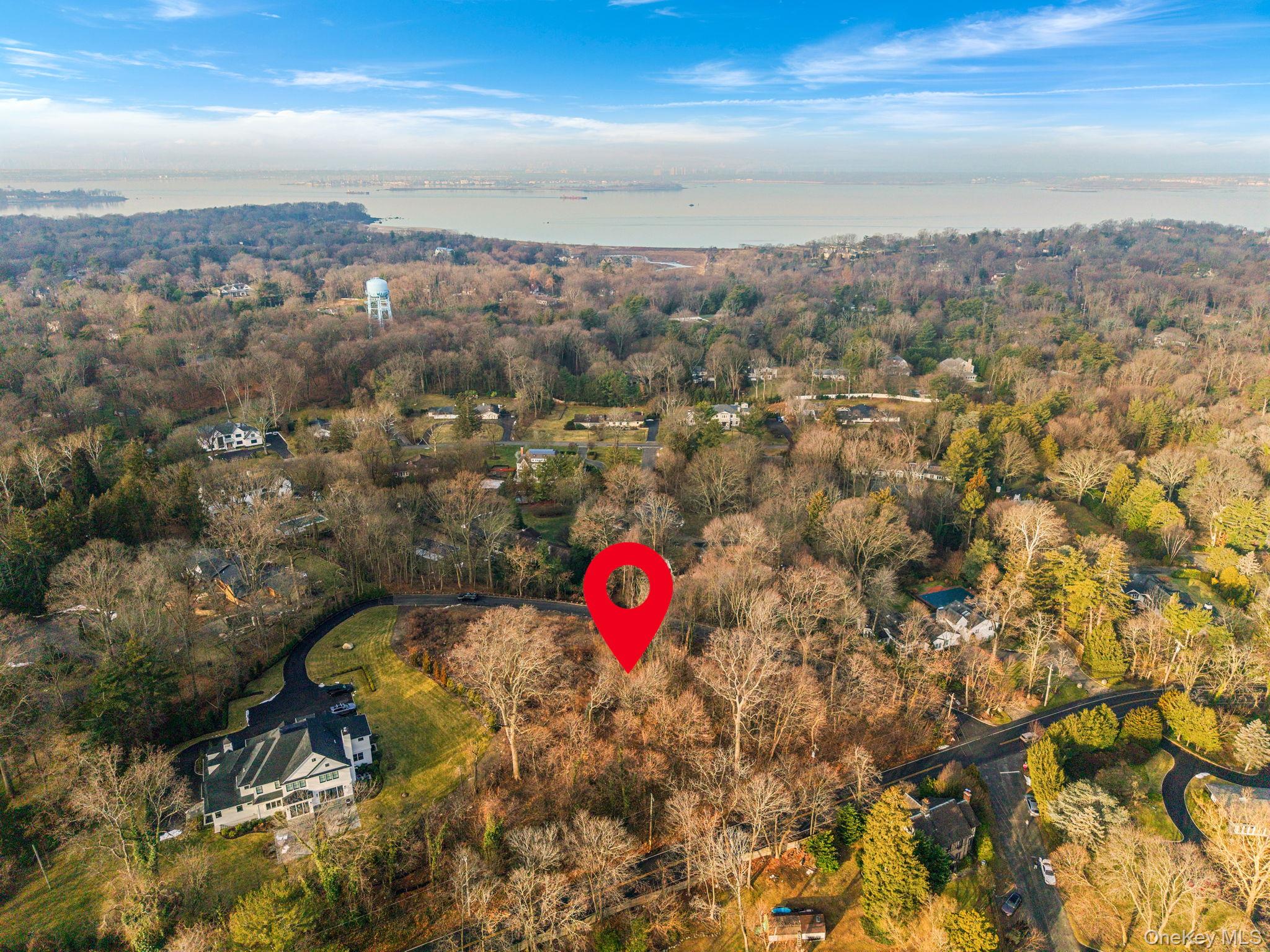 36 Cow Neck Road, Sands Point, NY 11050