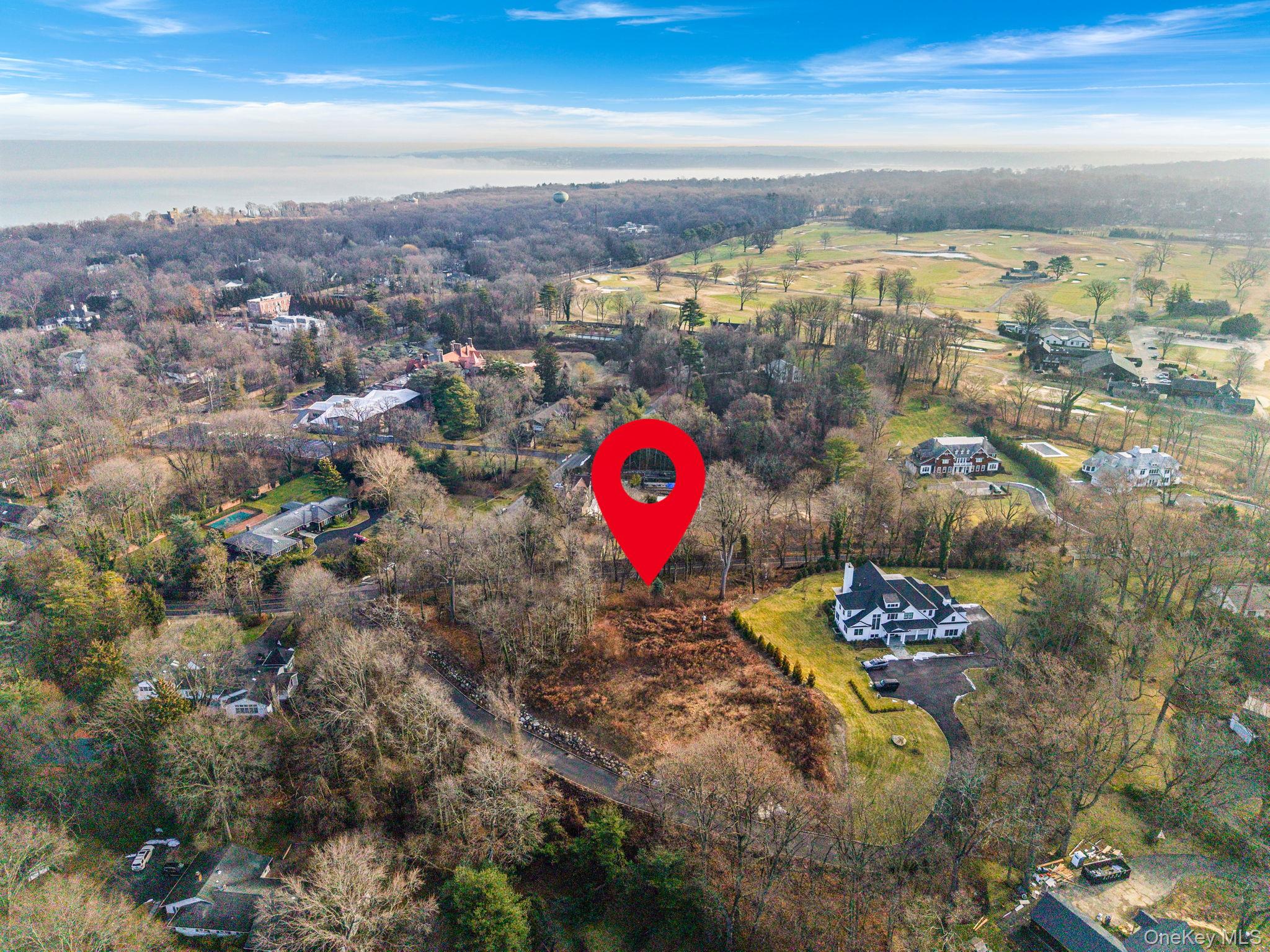 36 Cow Neck Road, Sands Point, NY 11050