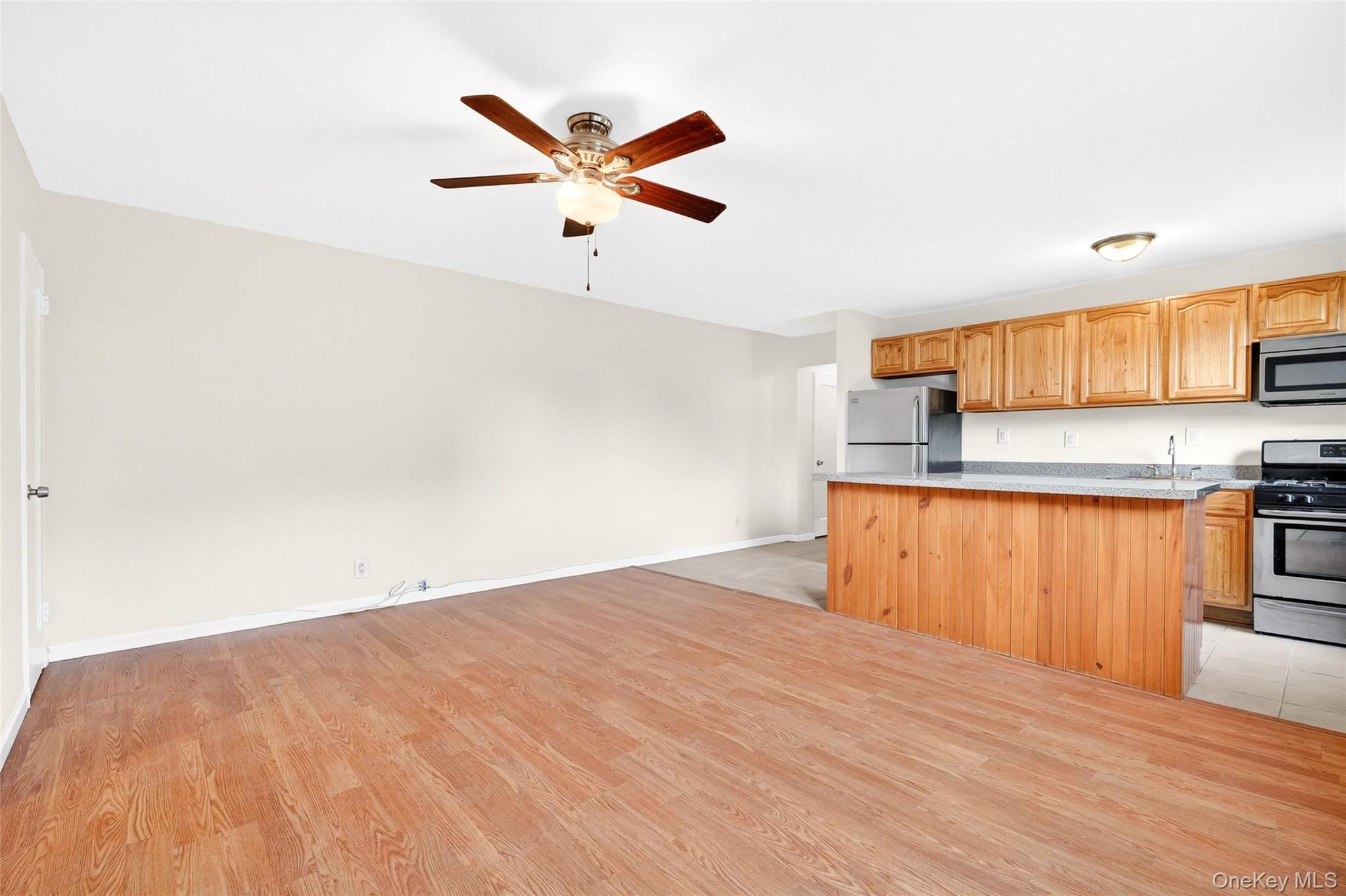 10 Davenport Avenue # 1F, New Rochelle, NY 10805