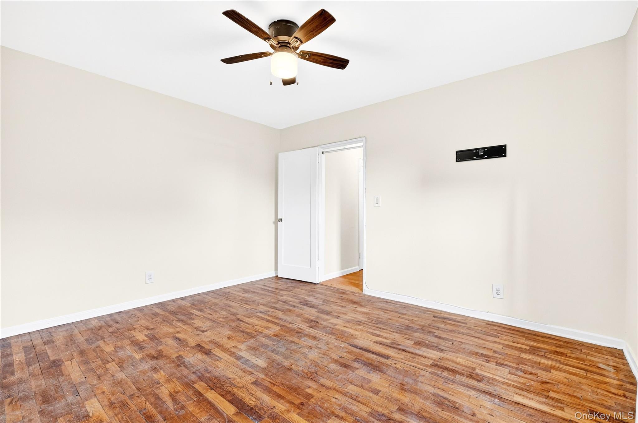 10 Davenport Avenue # 1F, New Rochelle, NY 10805