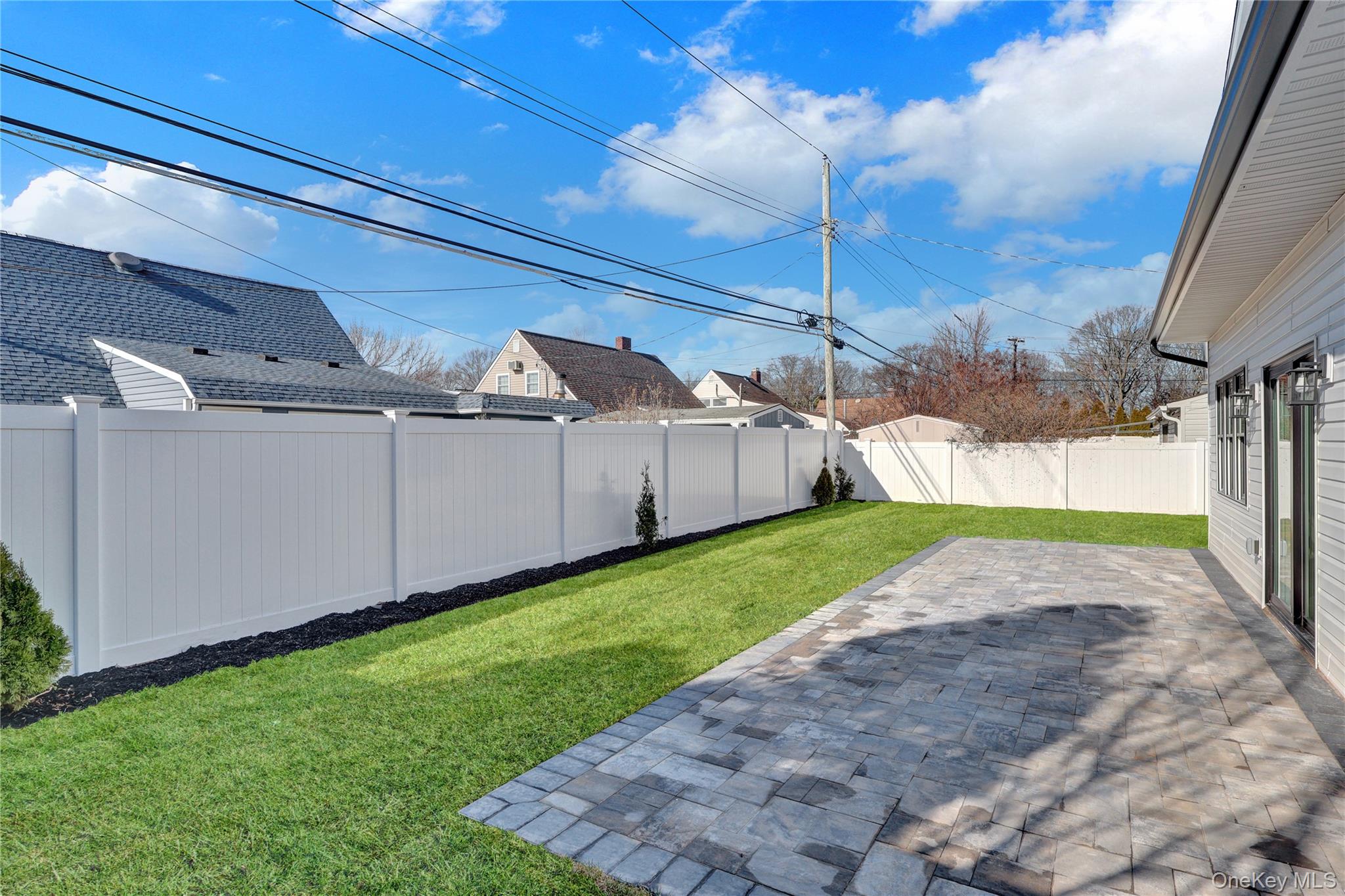 12 Dahlia Lane, Wantagh, NY 11793