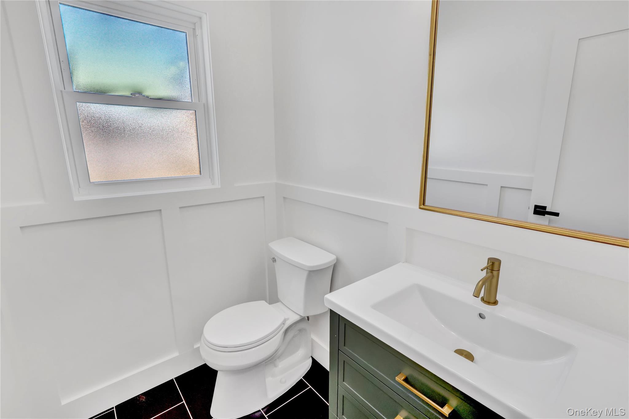 12 Dahlia Lane, Wantagh, NY 11793