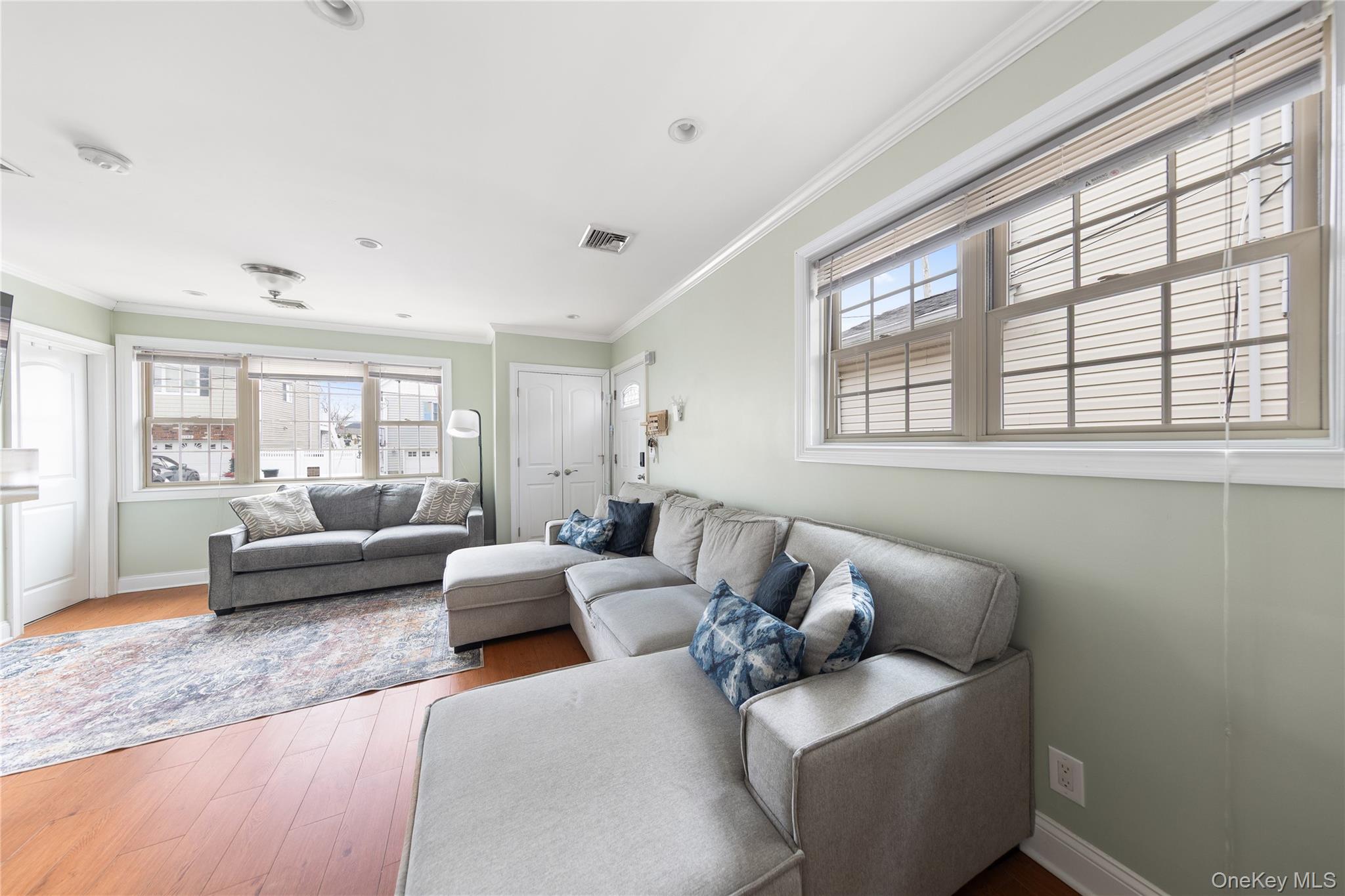 1137 Washington Place, Baldwin, NY 11510