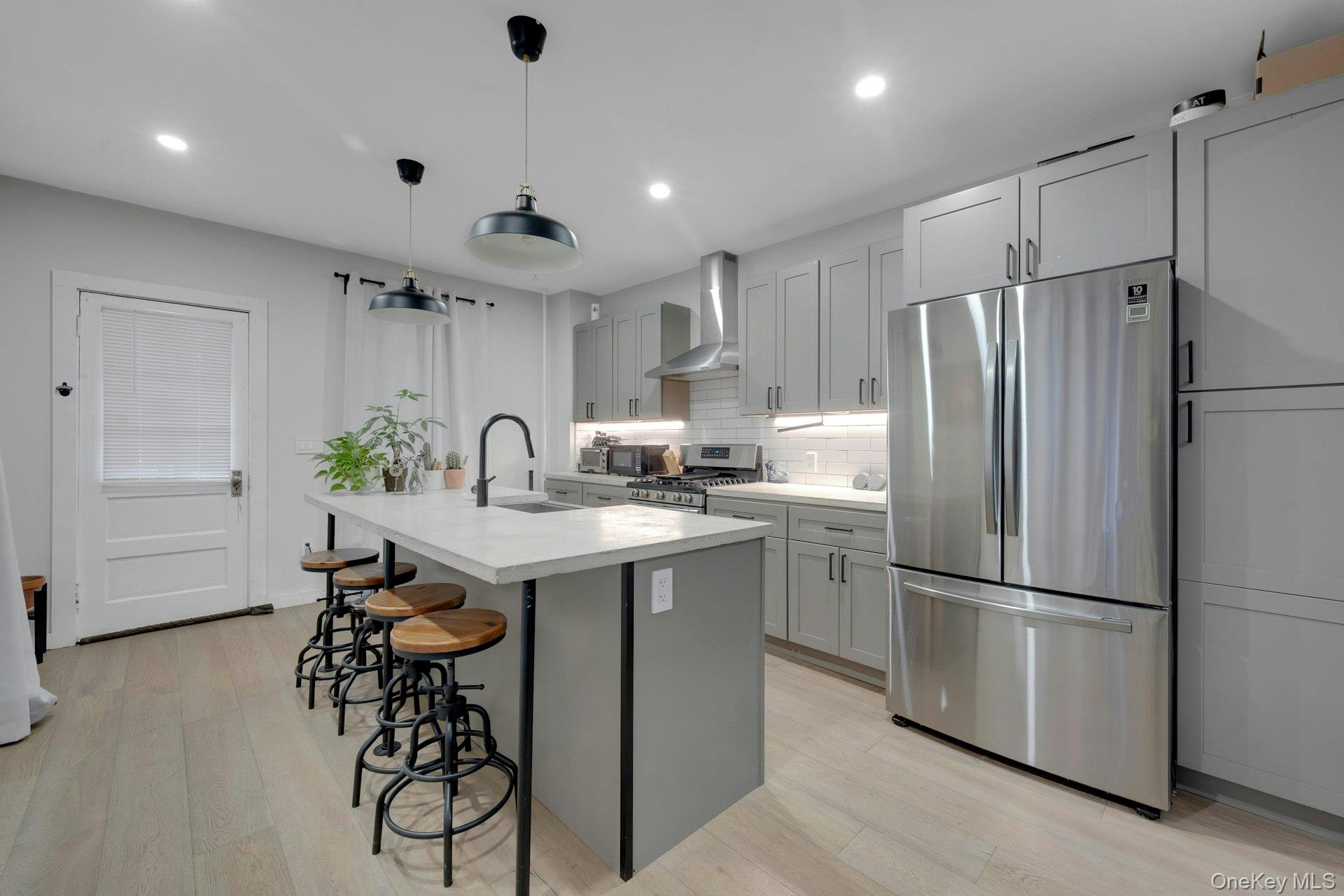 10 Everett Street, New Rochelle, NY 10801