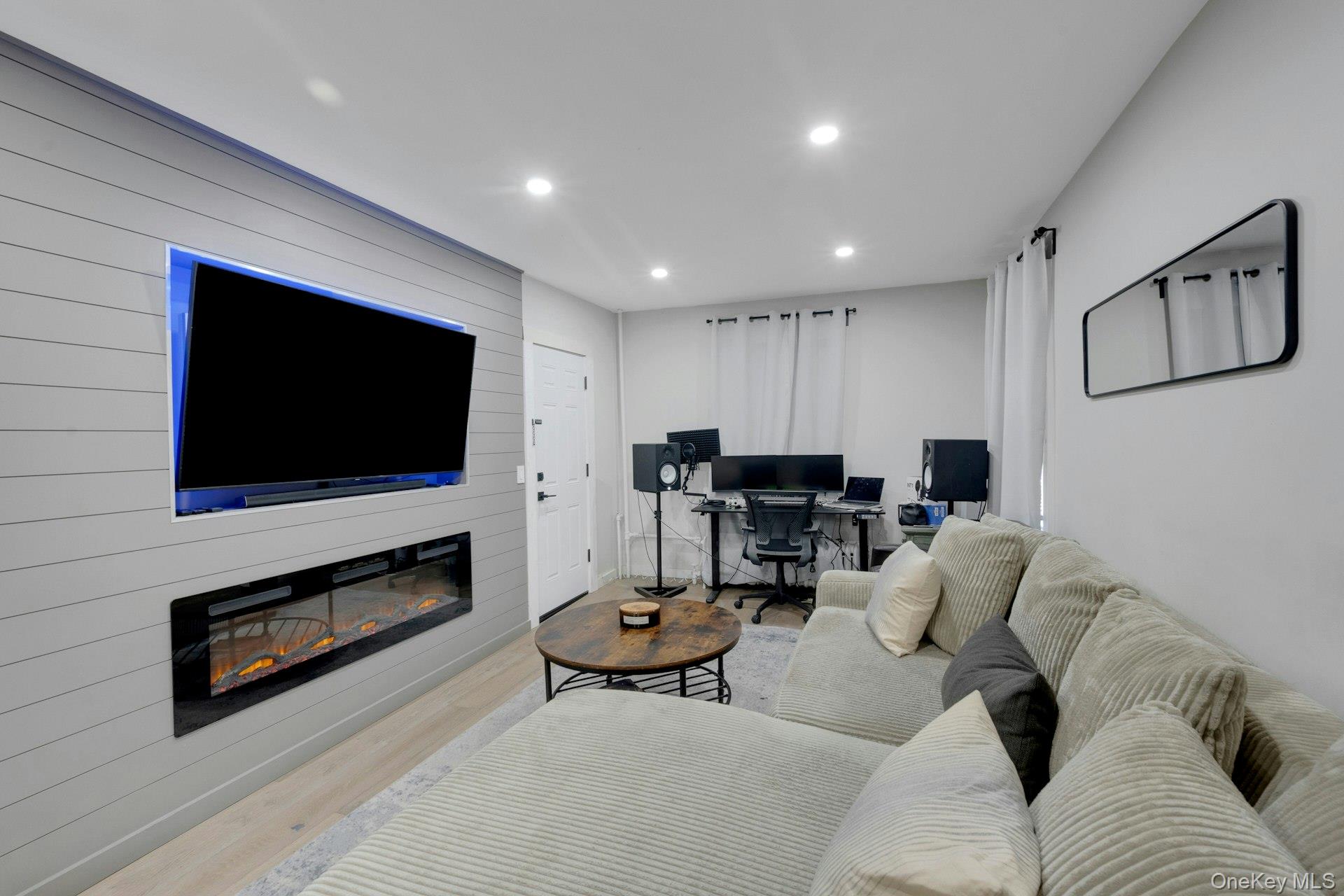 10 Everett Street, New Rochelle, NY 10801