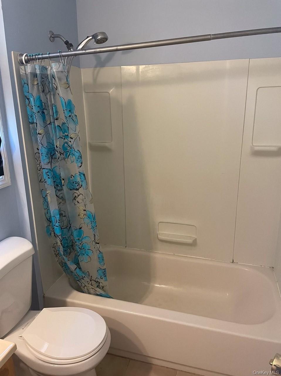 30 Madeley Lane, Stony Brook, NY 11790