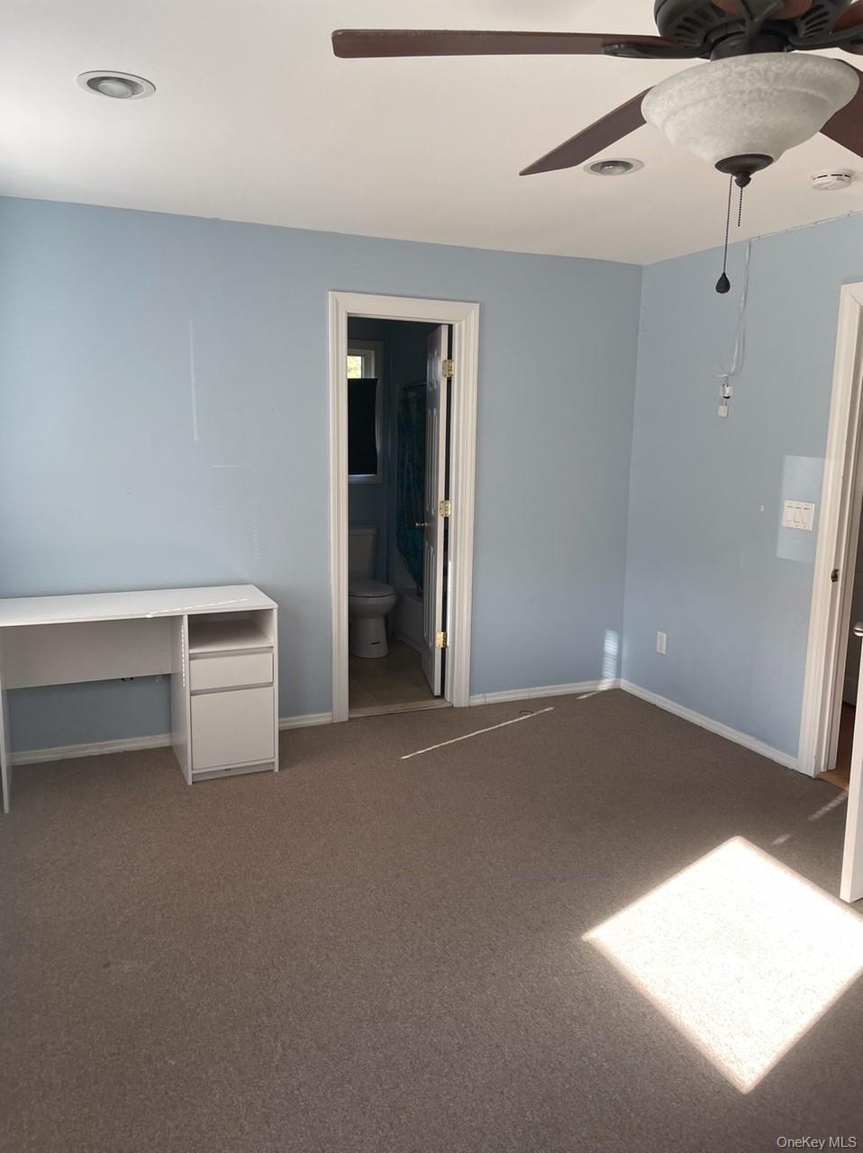 30 Madeley Lane, Stony Brook, NY 11790