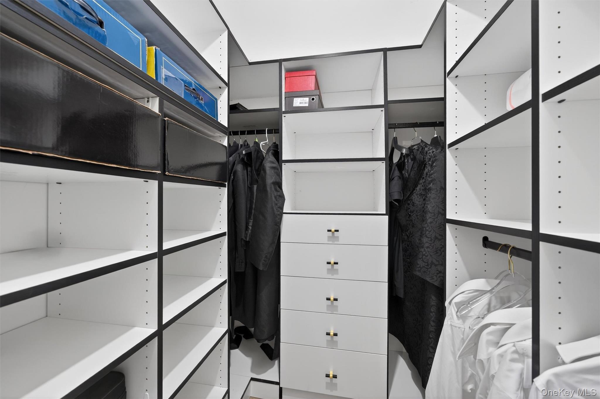 10 Lemberg Court # 401, Monroe, NY 10950