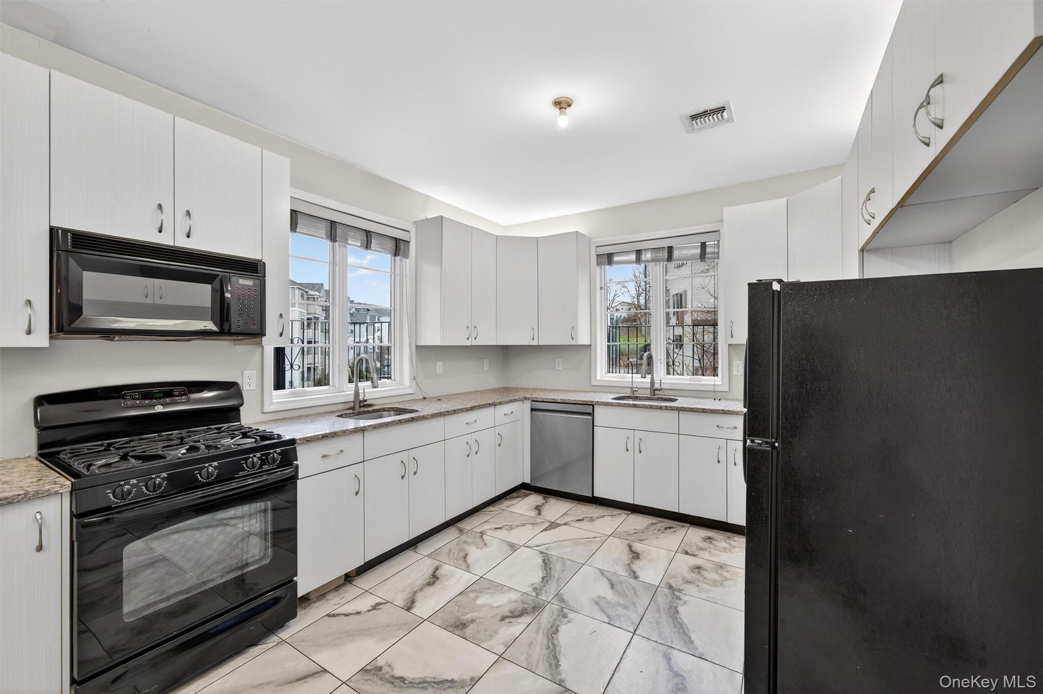 2 Kerestier Court # 301, Monroe, NY 10950