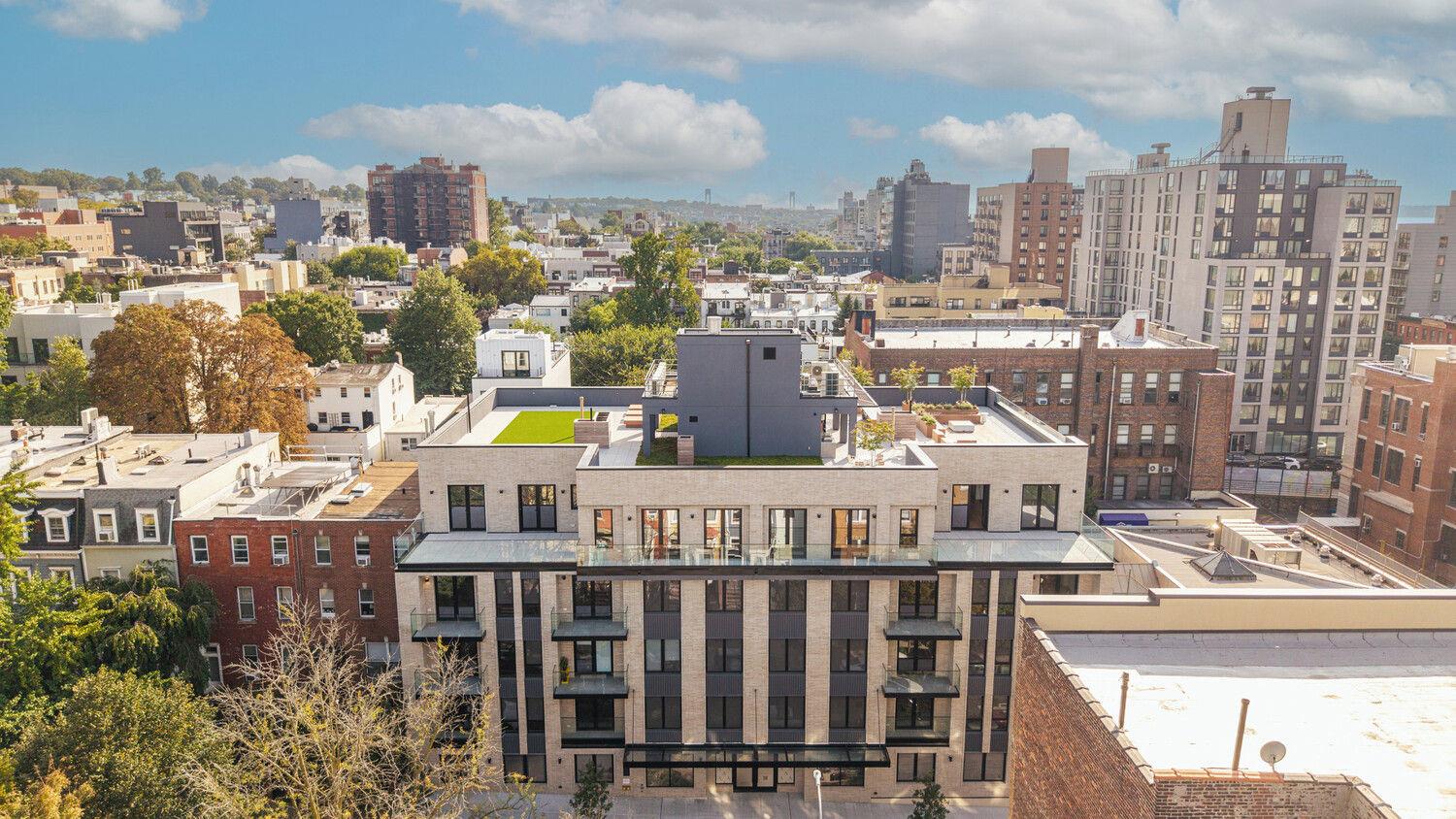 228 13TH Street # 201, Brooklyn, NY 11215