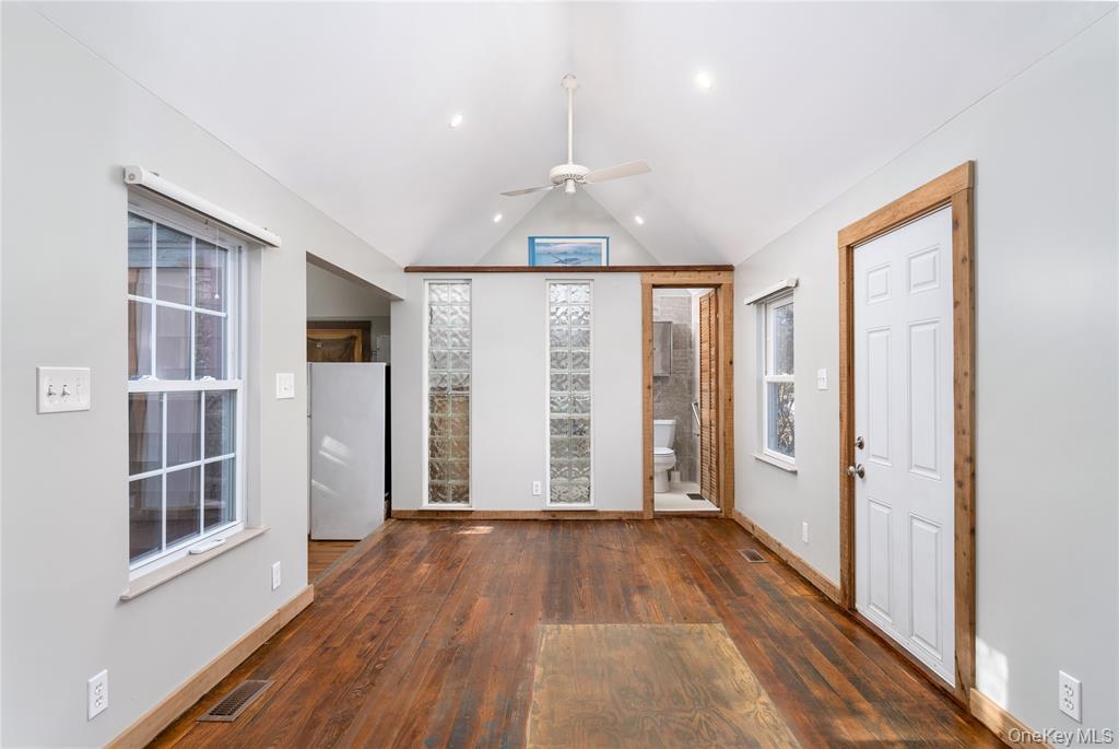 56 Foster Avenue, Hampton Bays, NY 11946