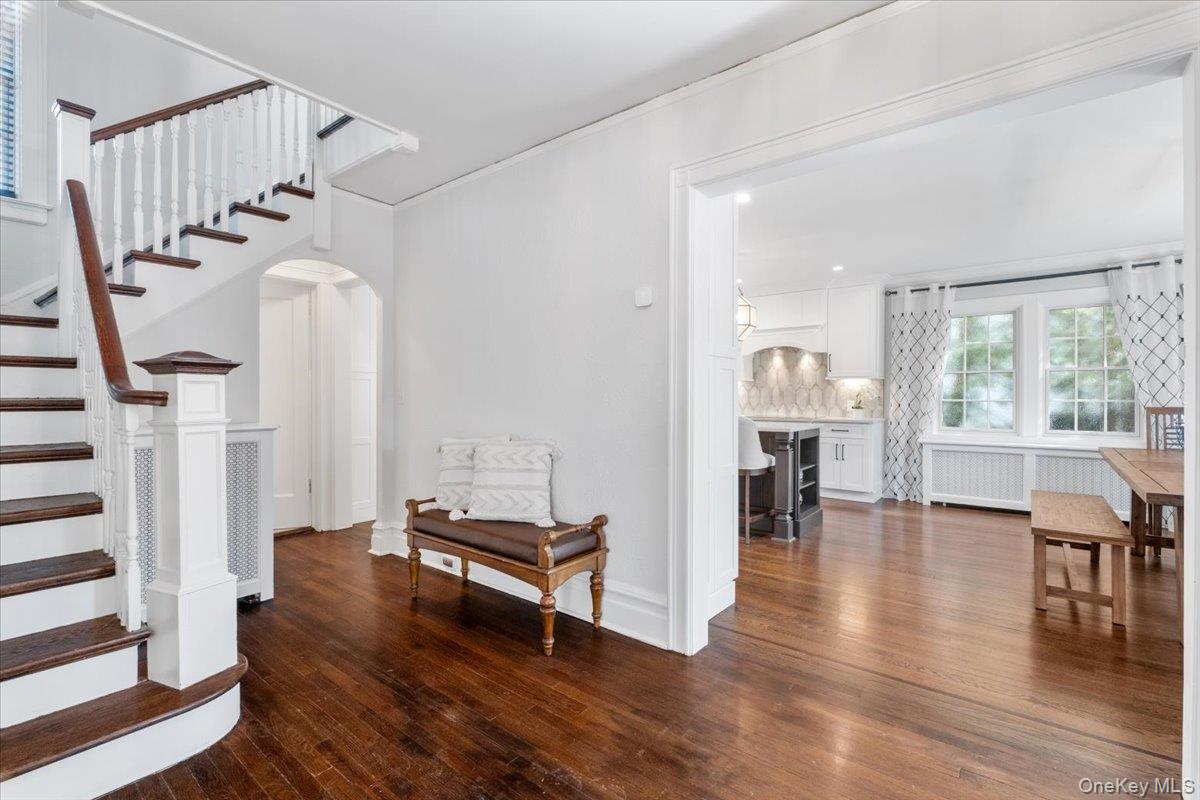 9 Lockwood Road, Scarsdale, NY 10583