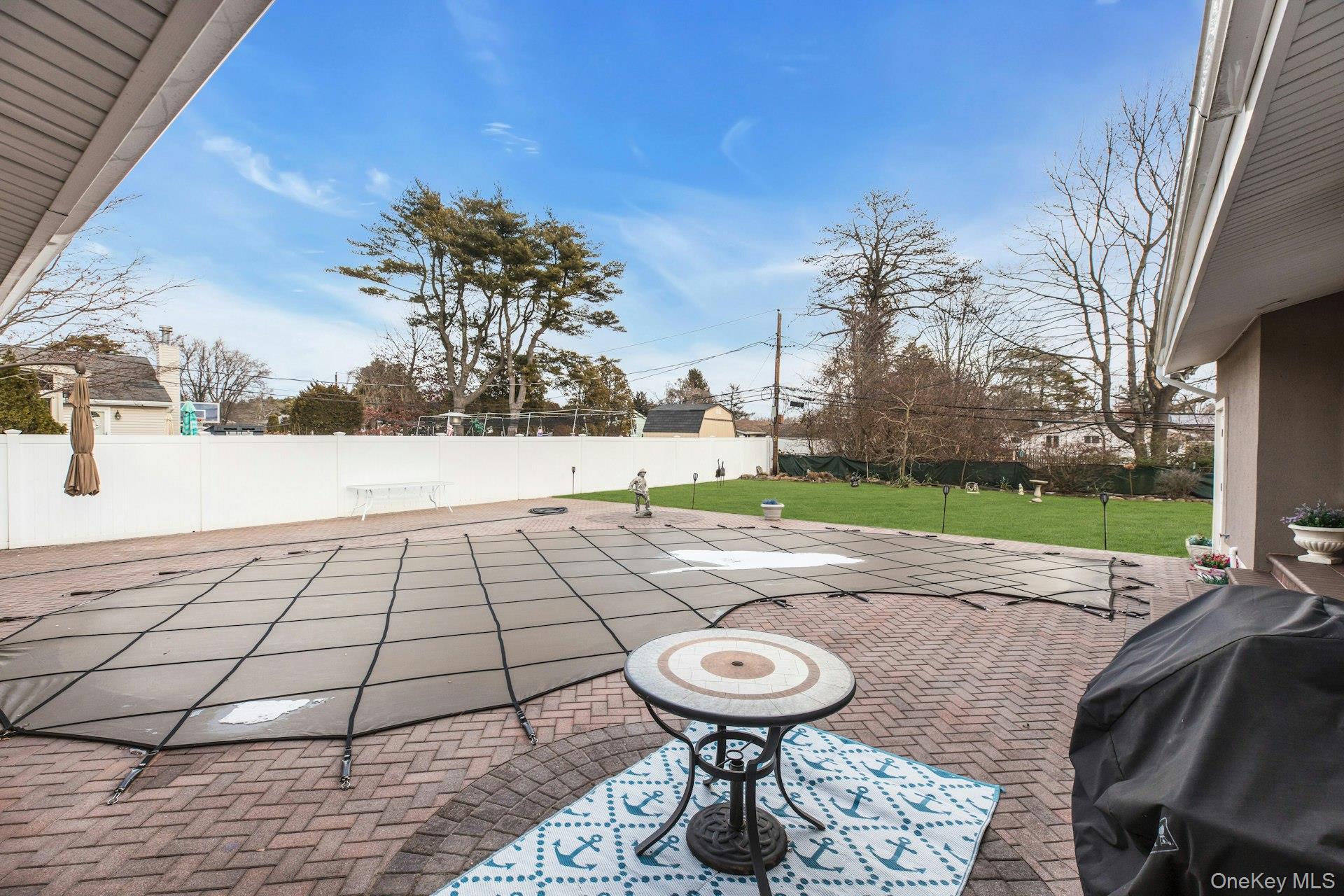 1044 Commack Road, Dix Hills, NY 11746