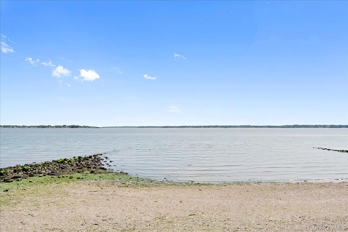 13D Edgewater Park # 13D, Bronx, NY 10465