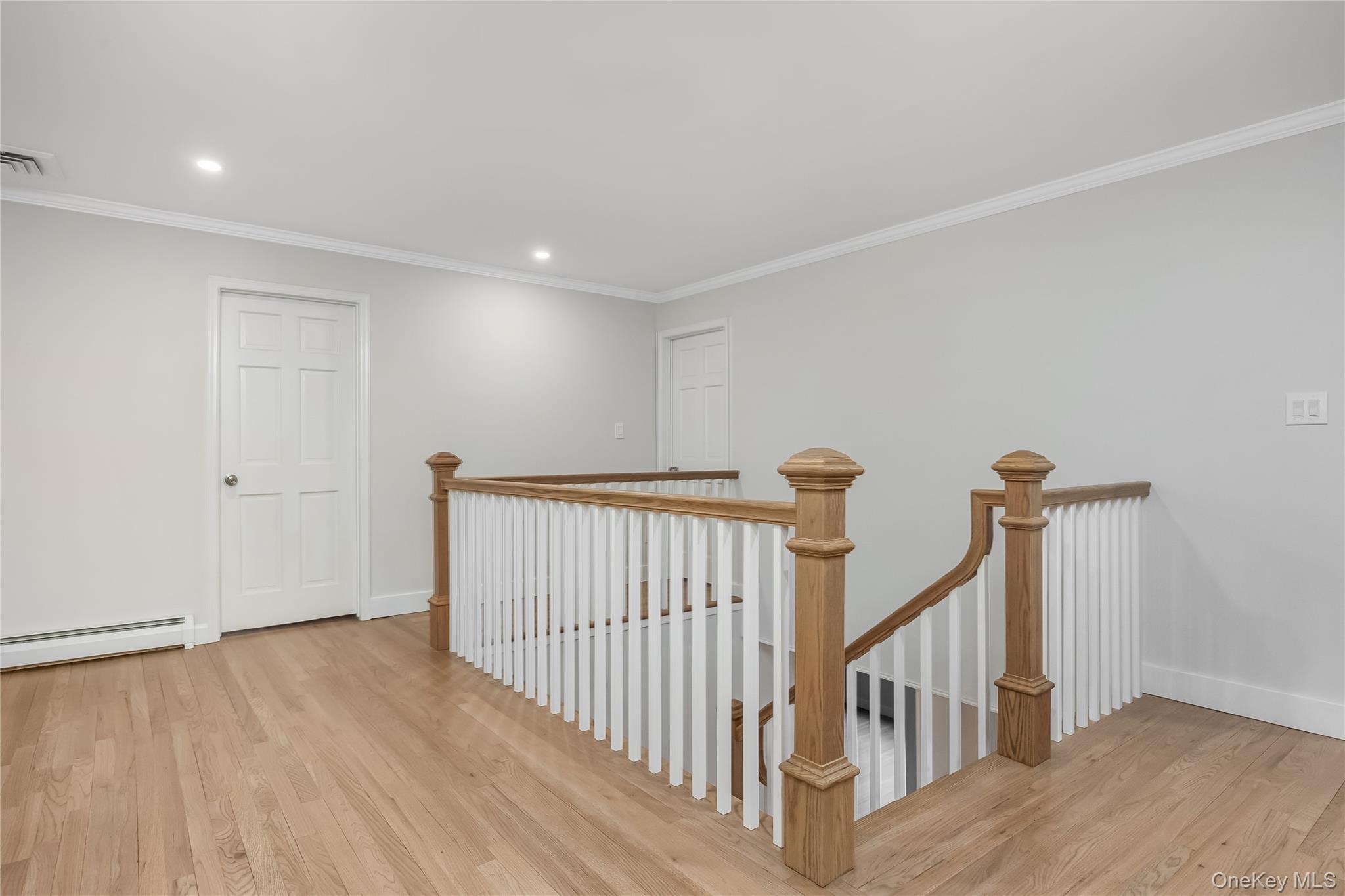 20 Rolling Drive, Brookville, NY 11545