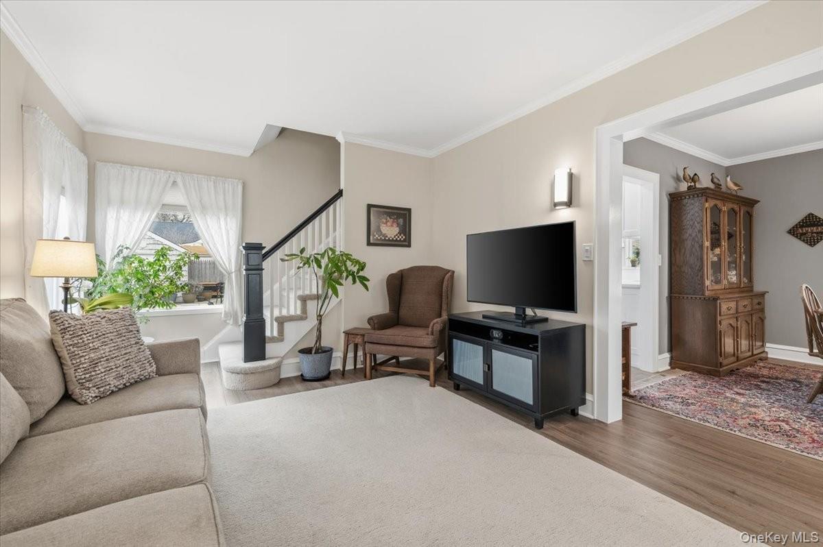 112 Longworth Avenue, Woodmere, NY 11598