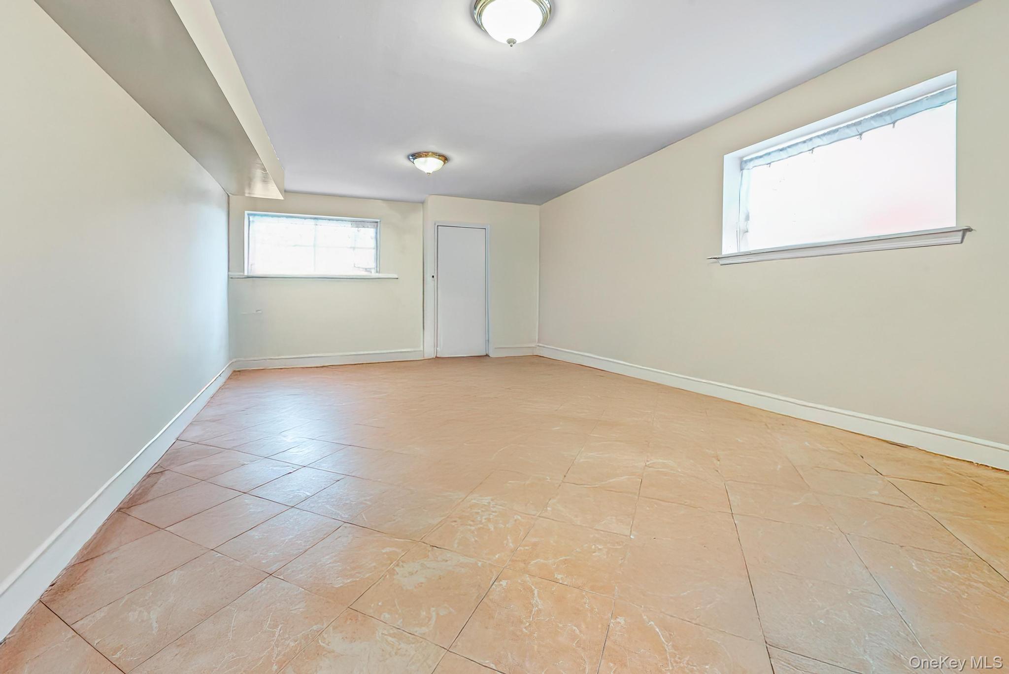 48 Bergen Beach Plc, Brooklyn, NY 11234