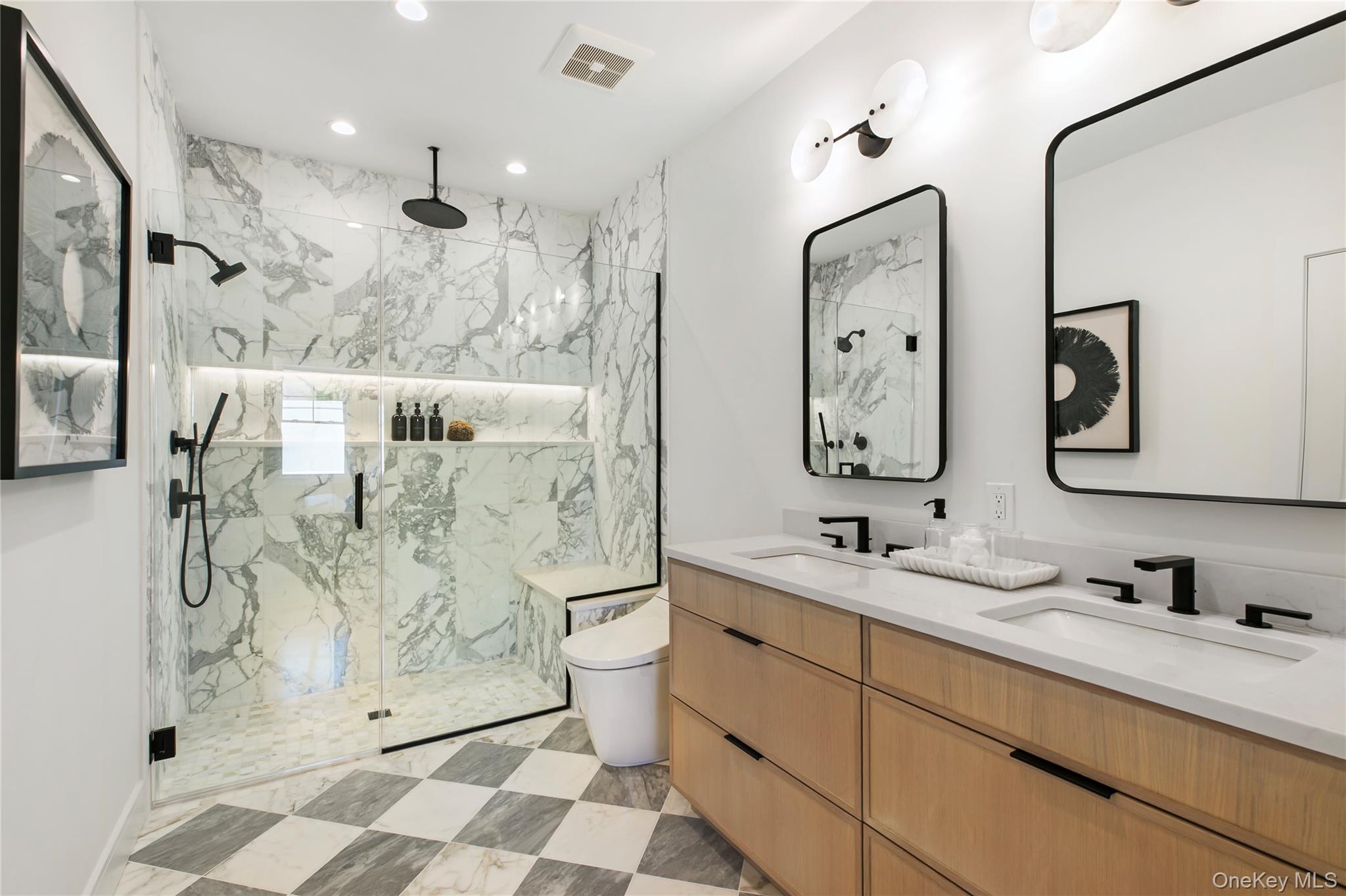 81 Juniper Lane # 25, Yaphank, NY 11980