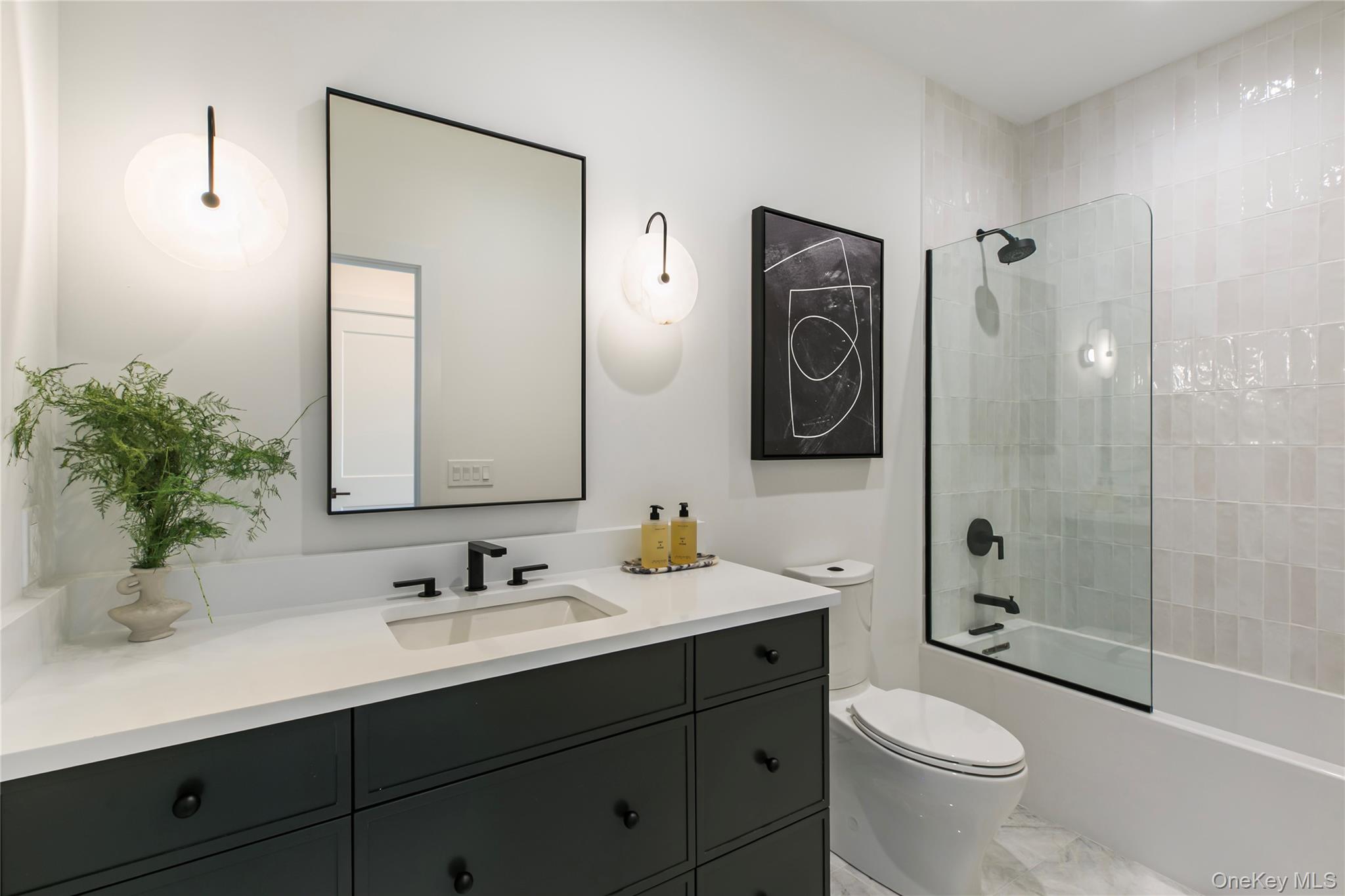 81 Juniper Lane # 25, Yaphank, NY 11980