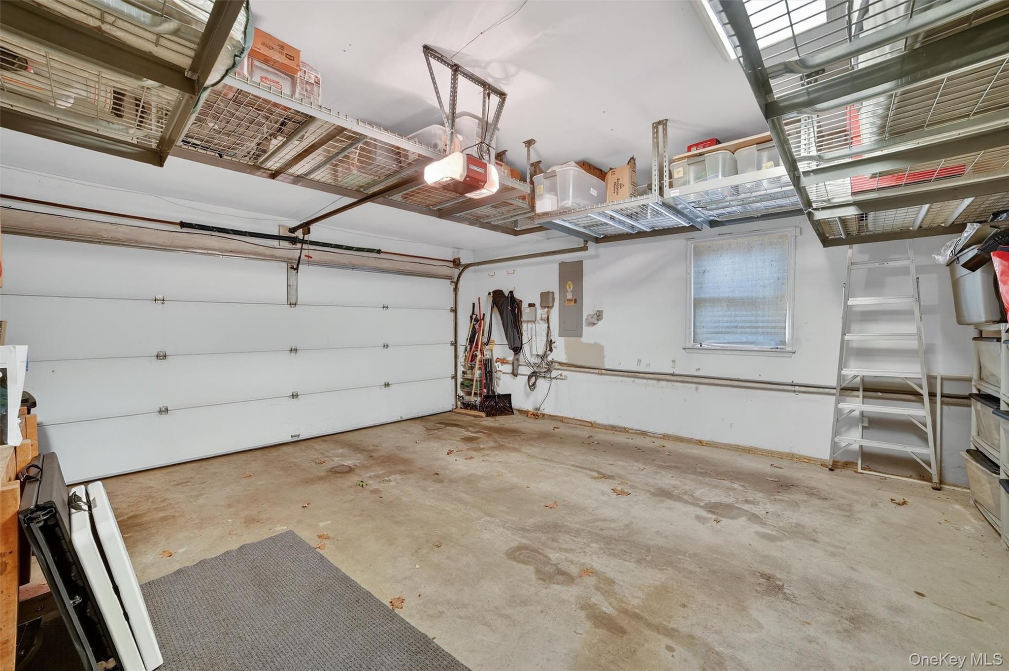 6 Rest Avenue, Ardsley, NY 10502