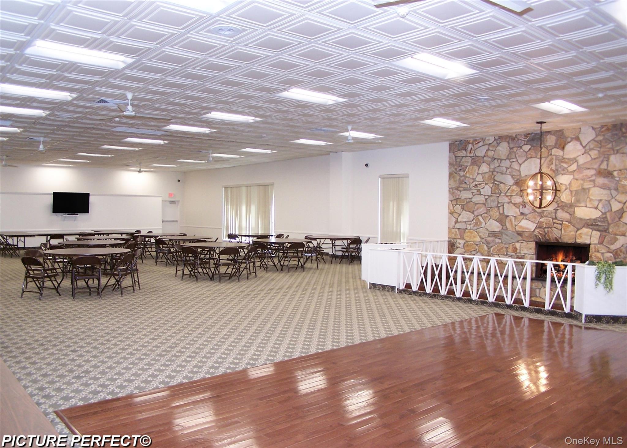 89 Artist Lake Drive, Middle Island, NY 11953