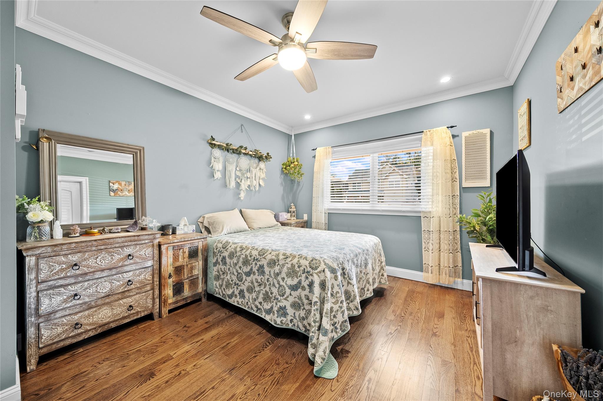 1563 Stevens Avenue, Merrick, NY 11566