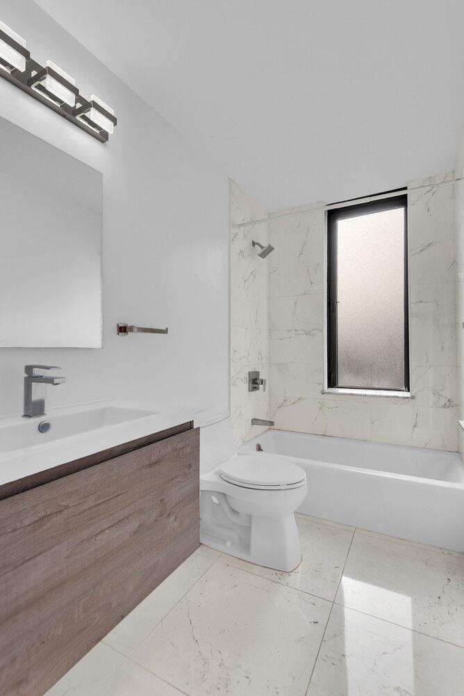 445 5TH Avenue # 24F, New York (Manhattan), NY 10016