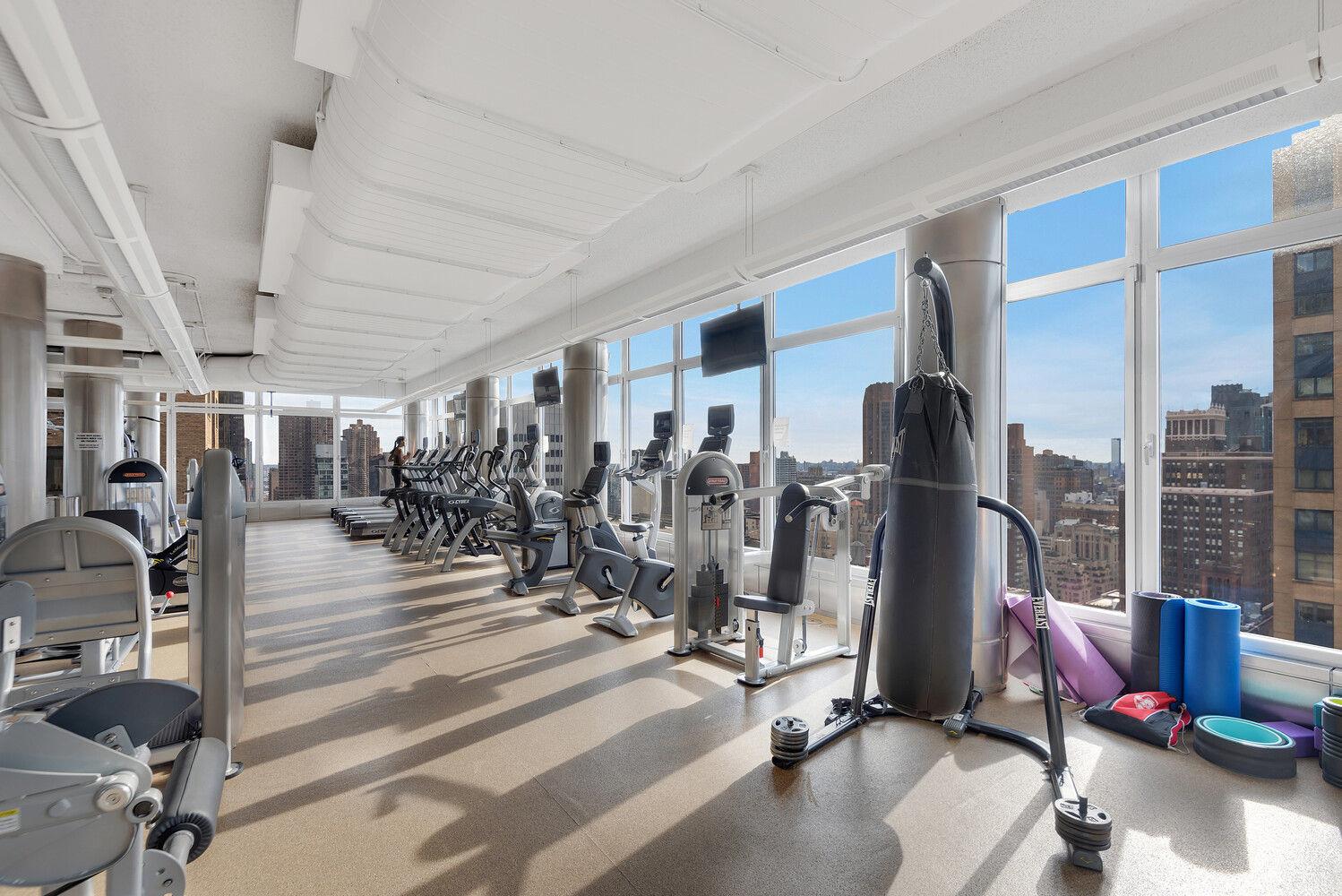 445 5TH Avenue # 24F, New York (Manhattan), NY 10016