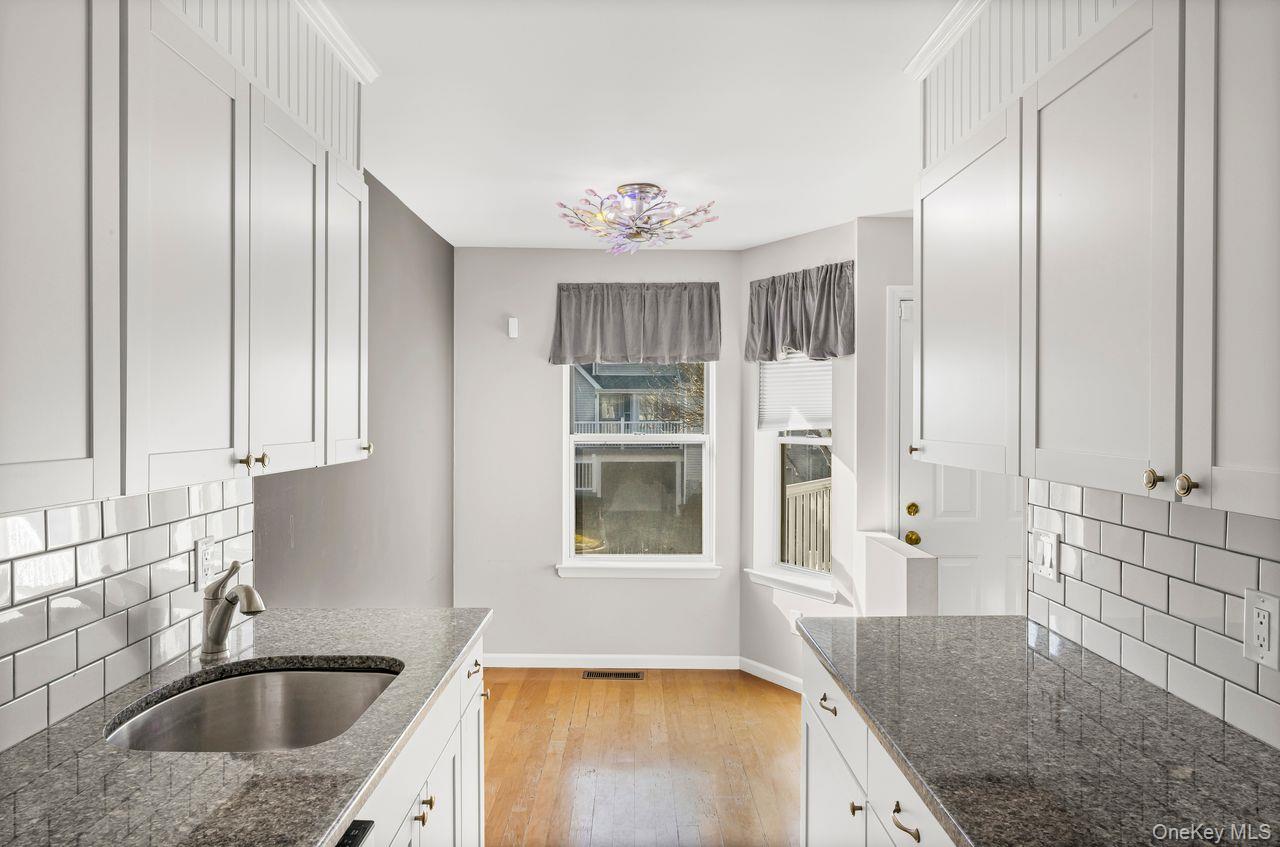 117 Leeward Lane, Port Jefferson, NY 11777