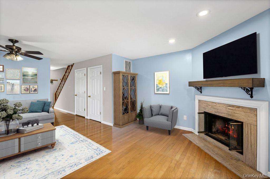 117 Leeward Lane, Port Jefferson, NY 11777