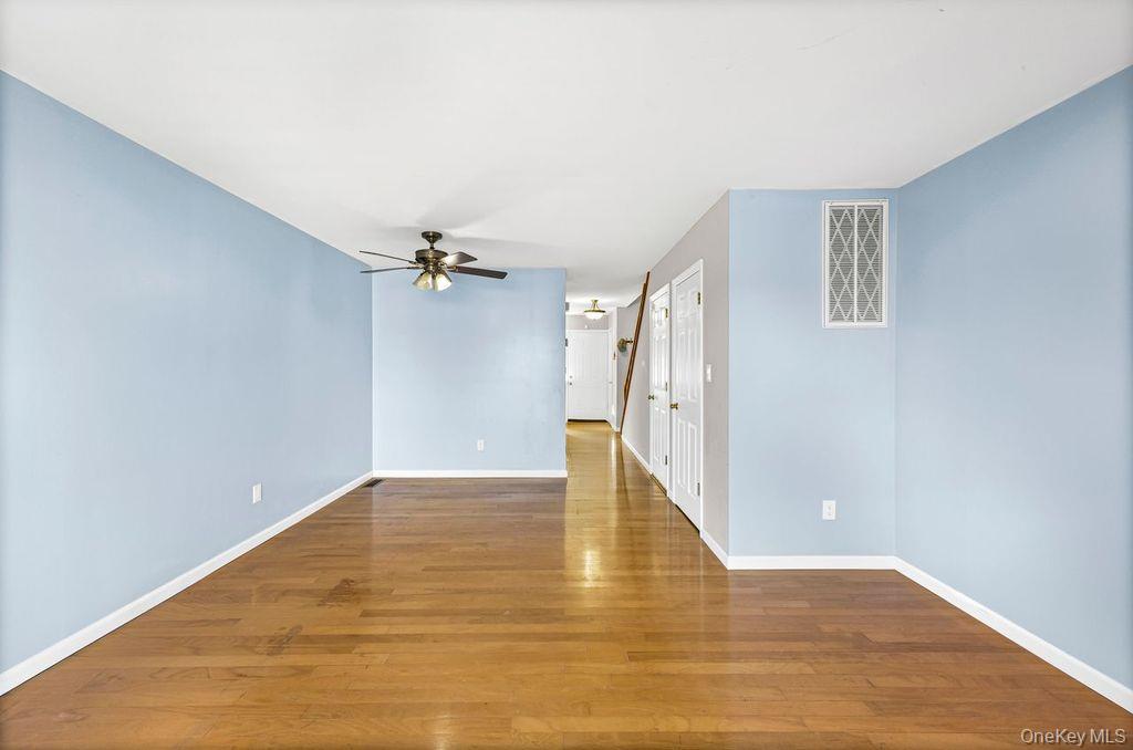 117 Leeward Lane, Port Jefferson, NY 11777