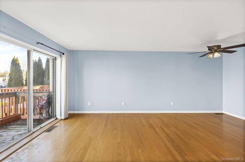 117 Leeward Lane, Port Jefferson, NY 11777