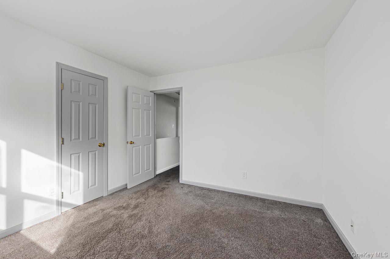 117 Leeward Lane, Port Jefferson, NY 11777