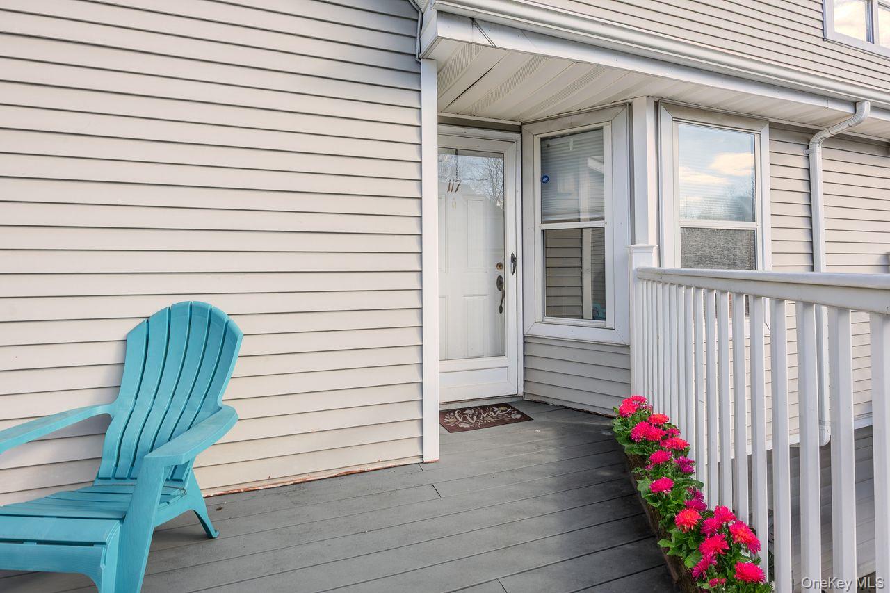 117 Leeward Lane, Port Jefferson, NY 11777