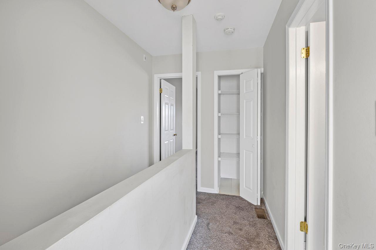 117 Leeward Lane, Port Jefferson, NY 11777